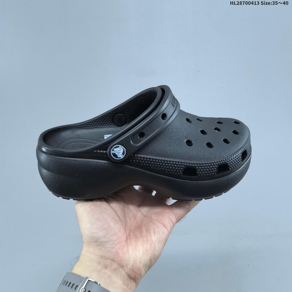 White and Black Crocs Classic Clog Platform - product image from the listing.