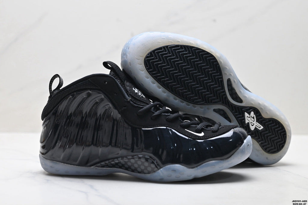 Nike Air Foamposite H. Hardaway Sneakers in Black - product image from the listing.