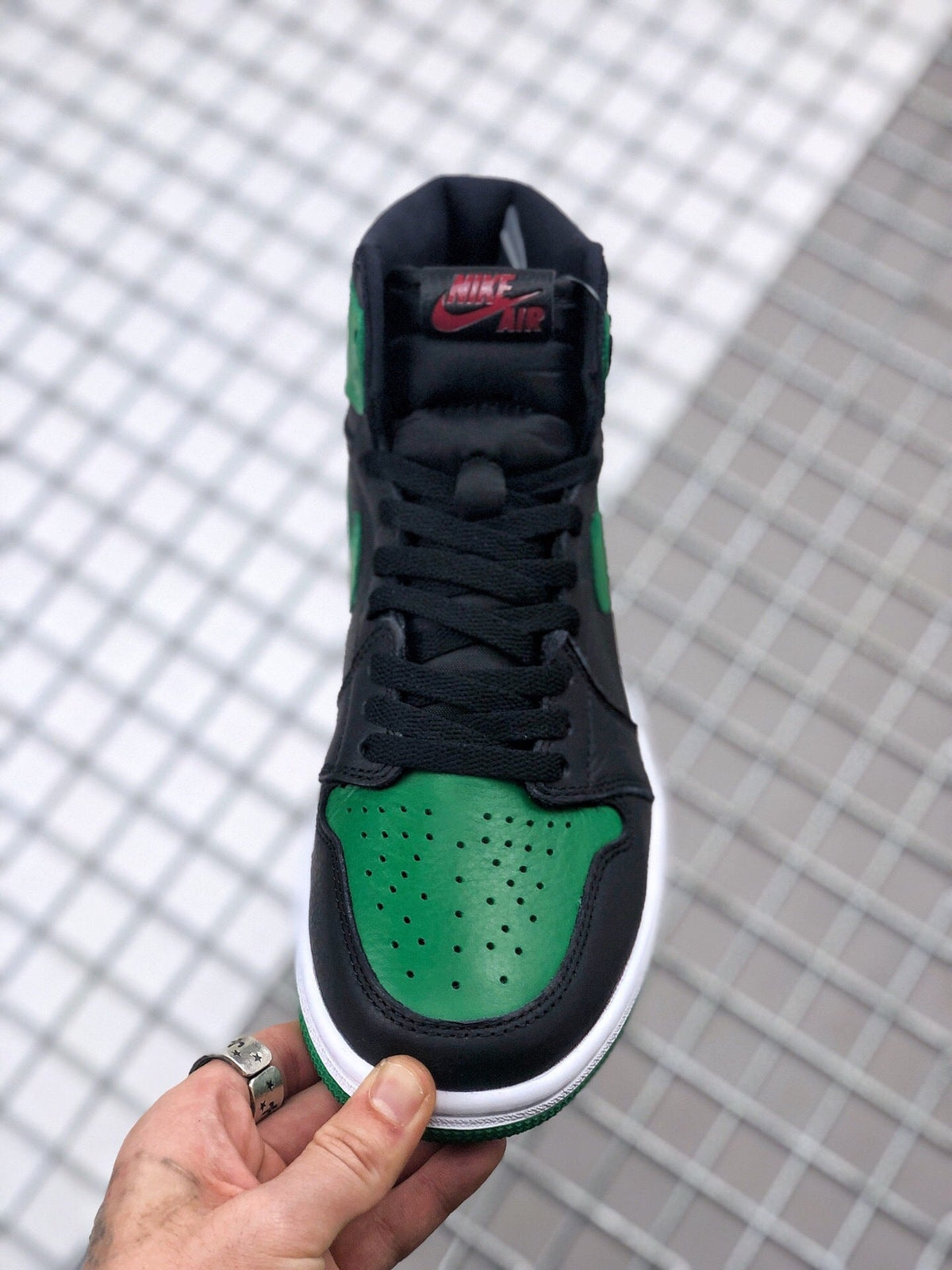 Air Jordan 1 High Pine Sneakers in Green Black 555088-030 - product image from the listing.