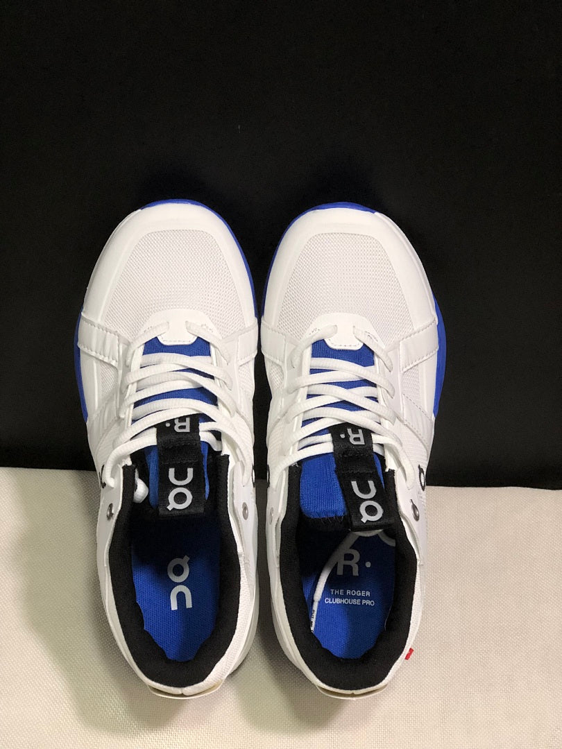 On The Roger Clubhouse Pro Sneakers in White Blue - product image from the listing.