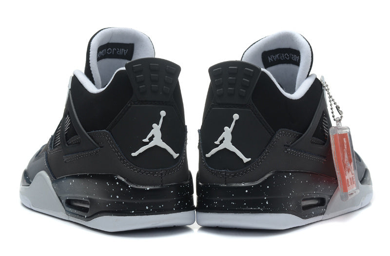 Air Jordan 4 Retro Oreo Basketball Sneakers - product image from the listing.