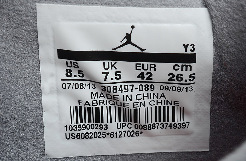 Jordan 4 Retro Basketball Shoes in Black/Red - product image from the listing.