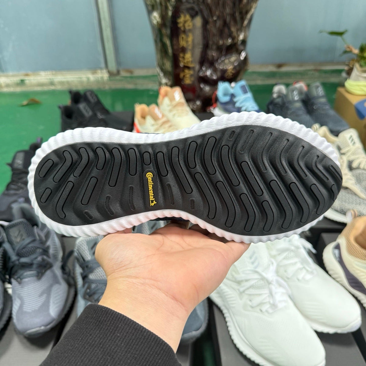 Navy Blue adidas Alphabounce HPC AMS M Sneakers - product image from the listing.