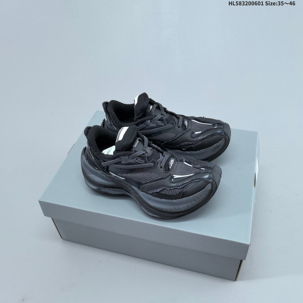 Balenciaga 6XL Extreme Laces Low-Cut Sneakers - product image from the listing.
