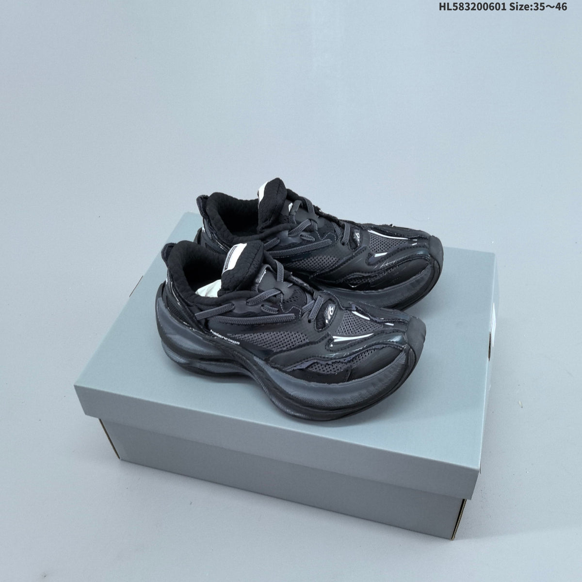 Balenciaga 6XL Extreme Laces Low-Cut Sneakers - product image from the listing.