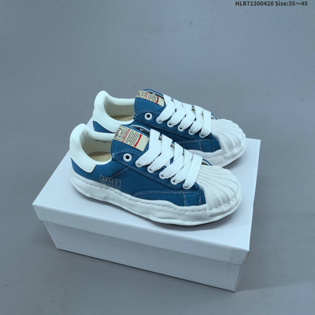 Maison Mihara Yasuhiro Original Sole Low-Cut Sneakers - product image from the listing.
