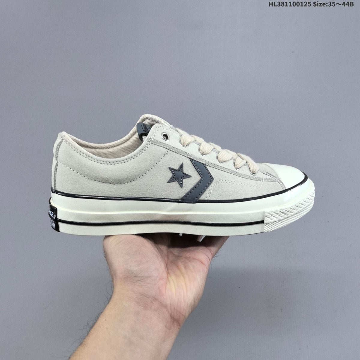 Converse Star Player Ox Low-Cut Sneakers in Navy/White - product image from the listing.