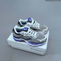 Saucony ProGrid Omni 9 Retro Sneakers for Running - product image from the listing.