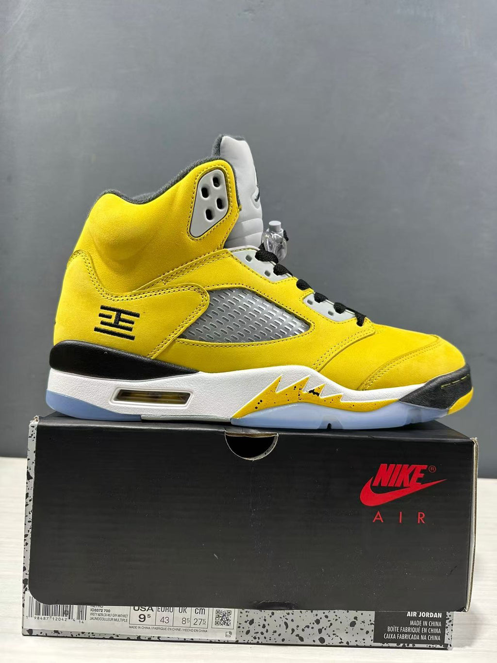 Air Jordan 5 Retro Tokyo Yellow Sneakers IO3372-700 - product image from the listing.