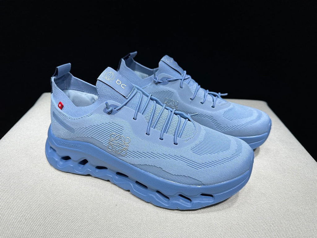 On Cloudtilt Loewe Sneakers in Blue - product image from the listing.
