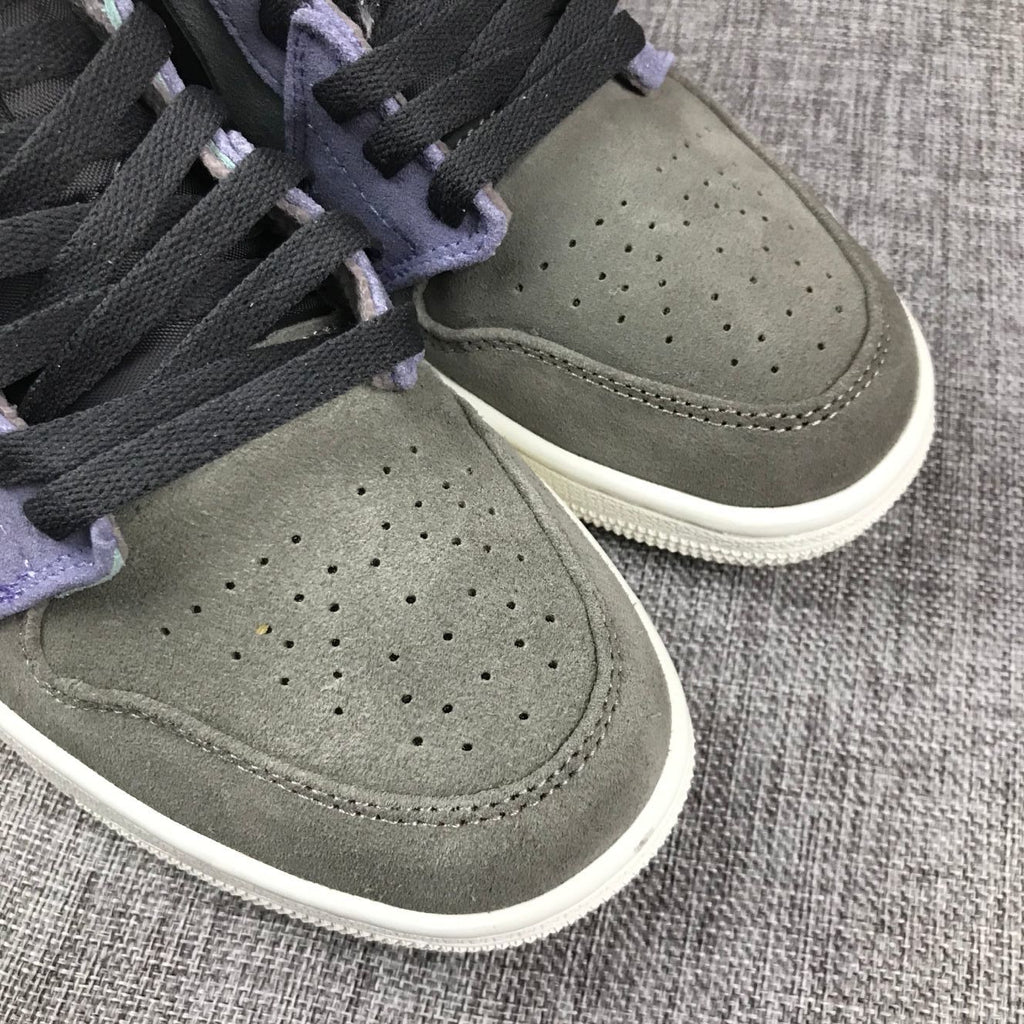 Jordan 1 Mid SE Sneakers in Grey Purple 852842-203 - product image from the listing.
