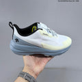 Descente Lavitate 3.0 Air Wire Low-Top Shoes for Running - product image from the listing.