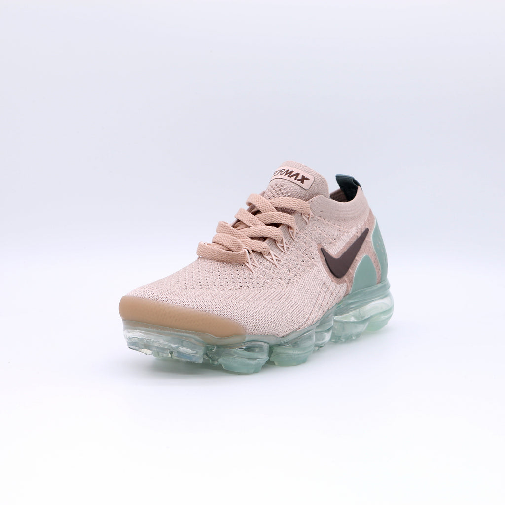 Nike Air VaporMax 2018 Knit Sneakers in Pink Mint 942843-2039 - product image from the listing.