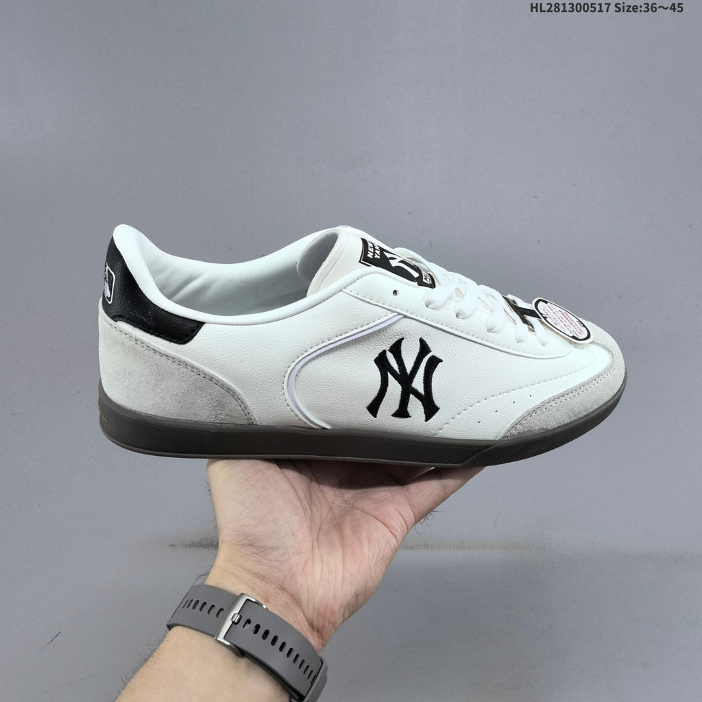 MLB Clubbie SD Low-Top Sneakers, in White and Green - product image from the listing.