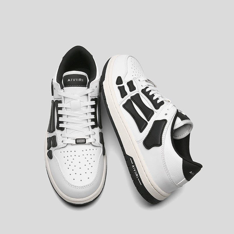 AIVIIRI MFS003-111 Low-Top Sneakers in White and Black - product image from the listing.