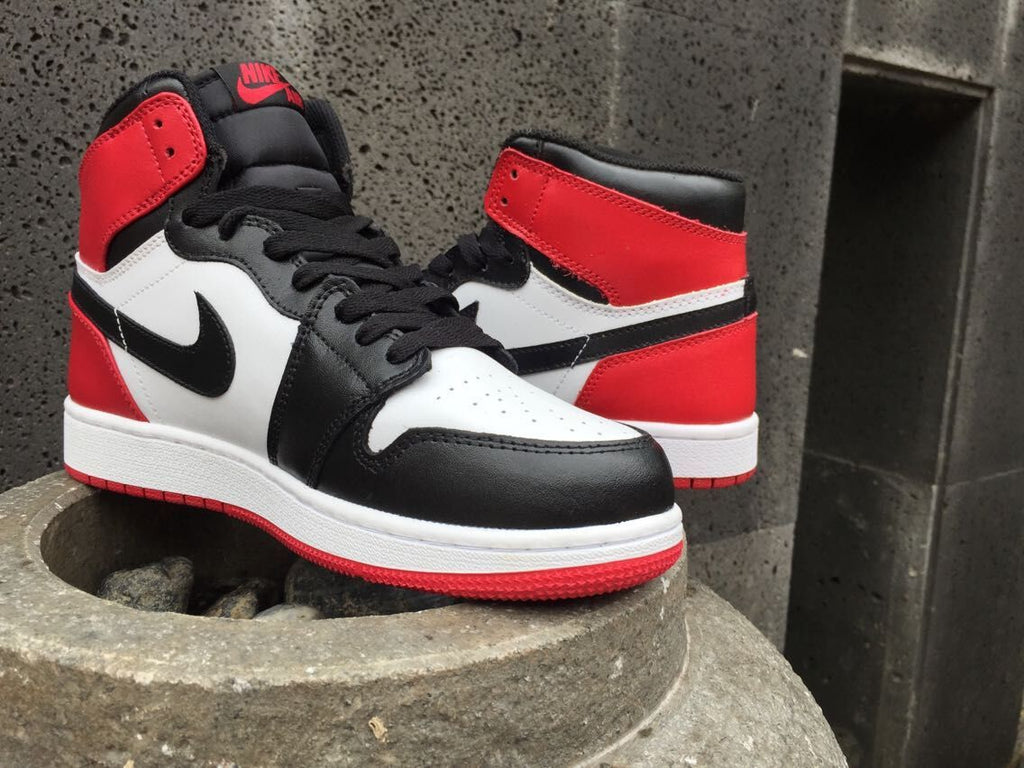 Jordan 1 High Sneakers in Black White Red - product image from the listing.
