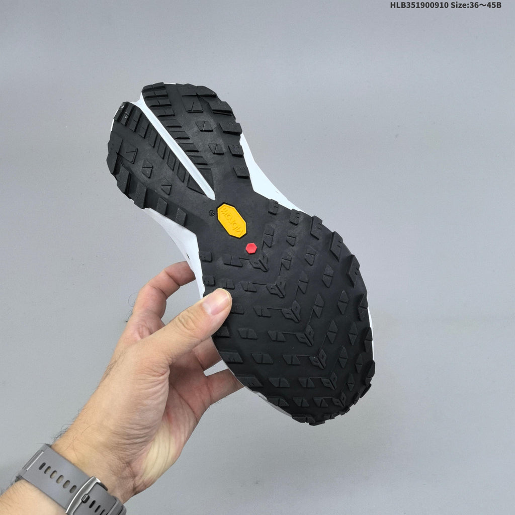 KAILAS FUGA YAO 3 SUV Trail Running Shoes, in White Black - product image from the listing.