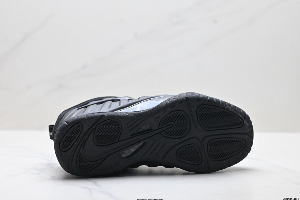 Nike Air Foamposite One Penny Basketball Sneakers in Black - product image from the listing.