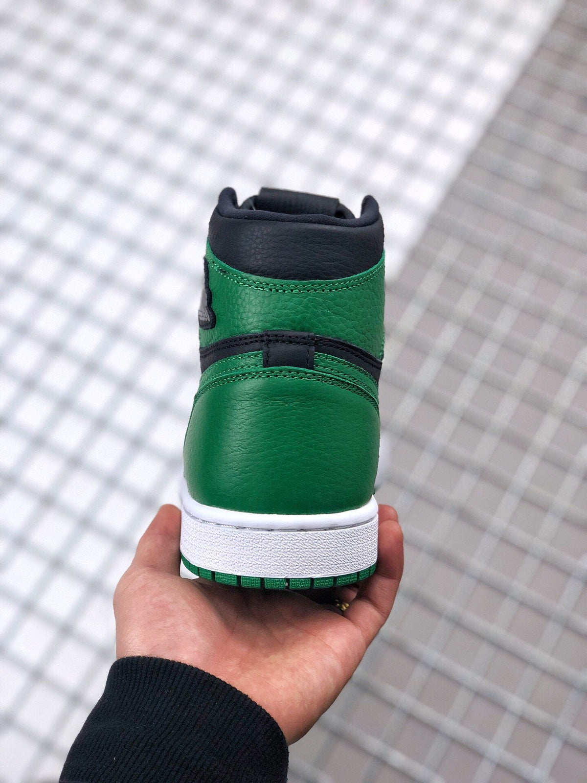 Air Jordan 1 High Pine Sneakers in Green Black 555088-030 - product image from the listing.