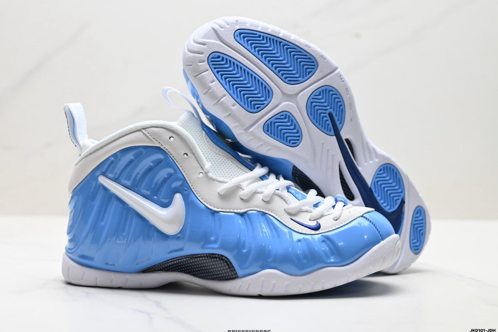 Nike Air Foamposite One Hardaway Sneakers in Blue and White - product image from the listing.