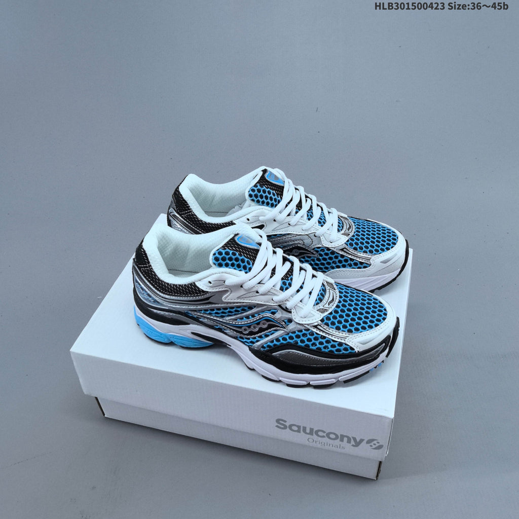 Saucony ProGrid Omni 9 Retro Sneakers for Running - product image from the listing.