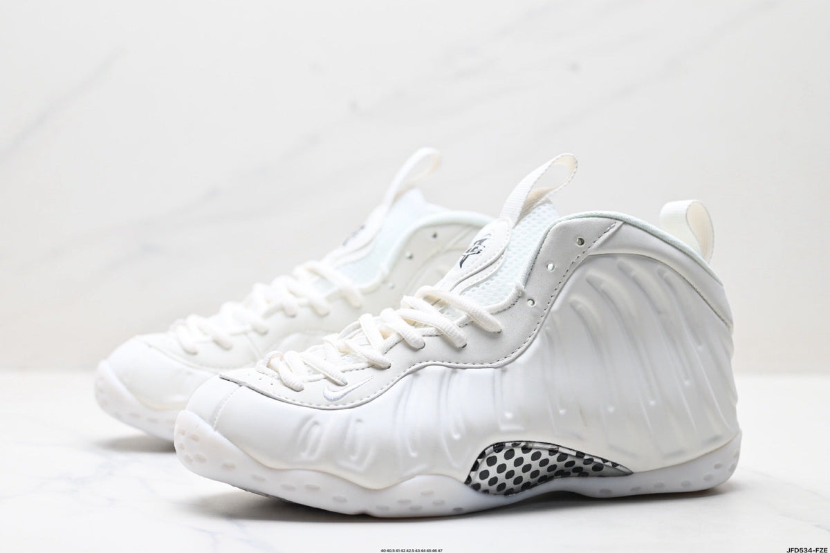 Nike Air Foamposite One Penny High-Top Sneakers in White - product image from the listing.