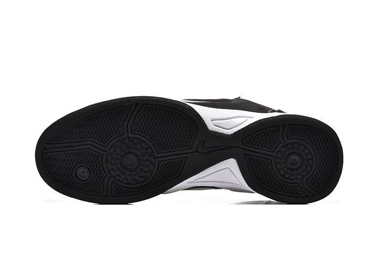 Nike Total 90 III Black, Sneakers in Grey and White - product image from the listing.
