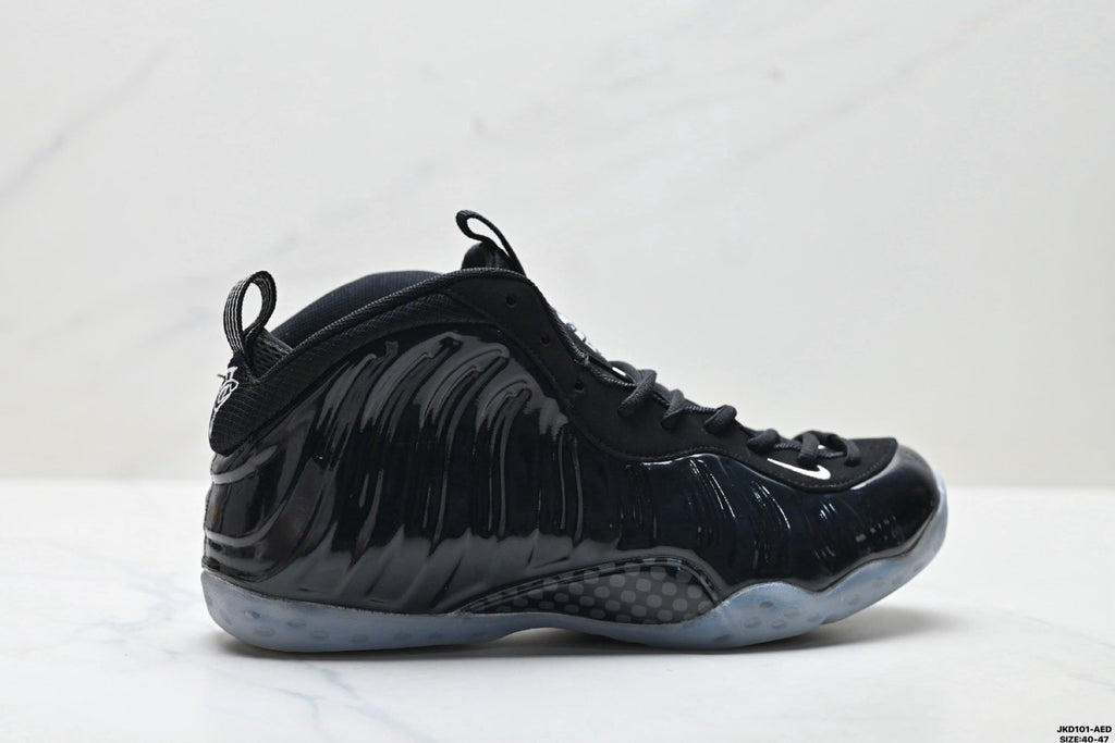 Nike Air Foamposite H. Hardaway Sneakers in Black - product image from the listing.