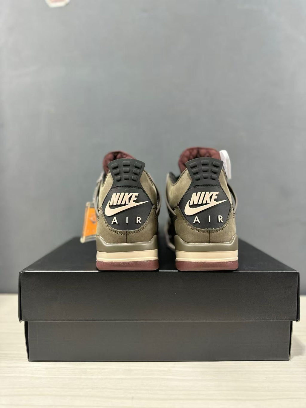 Air Jordan 4 Retro SP Dark Mocha Sneakers IF3102-200 - product image from the listing.