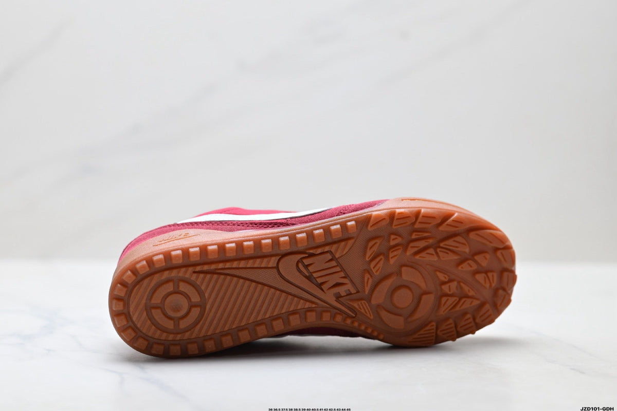 Nike Terra Manta Trainers Pink and White Gum Sole - product image from the listing.
