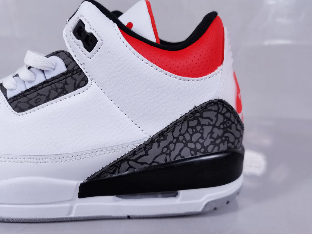 Air Jordan 3 Retro SE White Cement Fire Sneakers in Red - product image from the listing.
