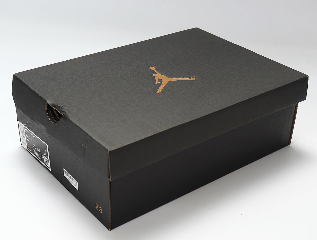 Air Jordan 1 Low Sneakers in Red and White 553558-604 - product image from the listing.