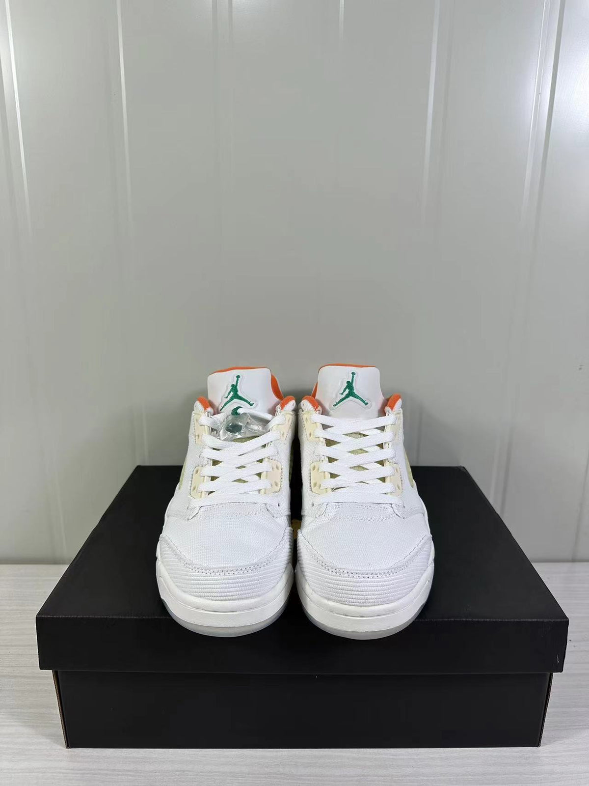 Air Jordan 5 Low Golf White Green CW4204-100 - product image from the listing.