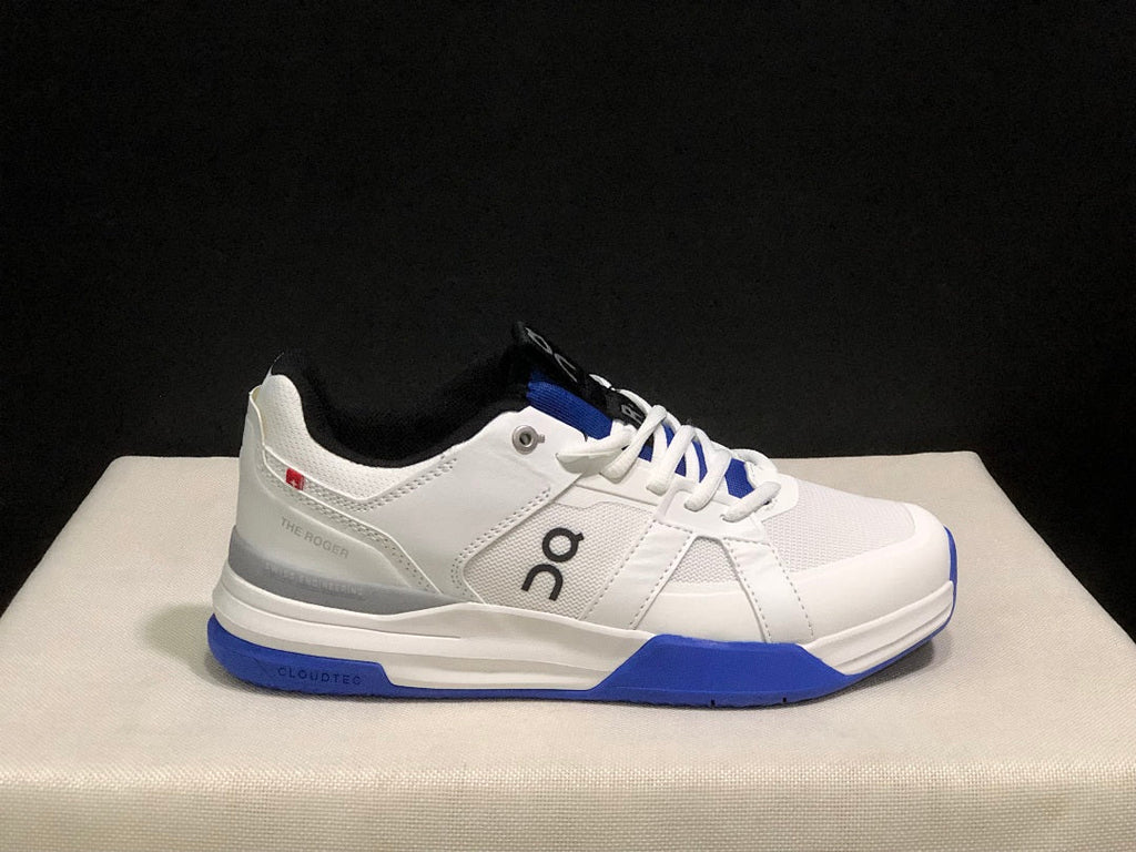 On The Roger Clubhouse Pro Sneakers in White Blue - product image from the listing.