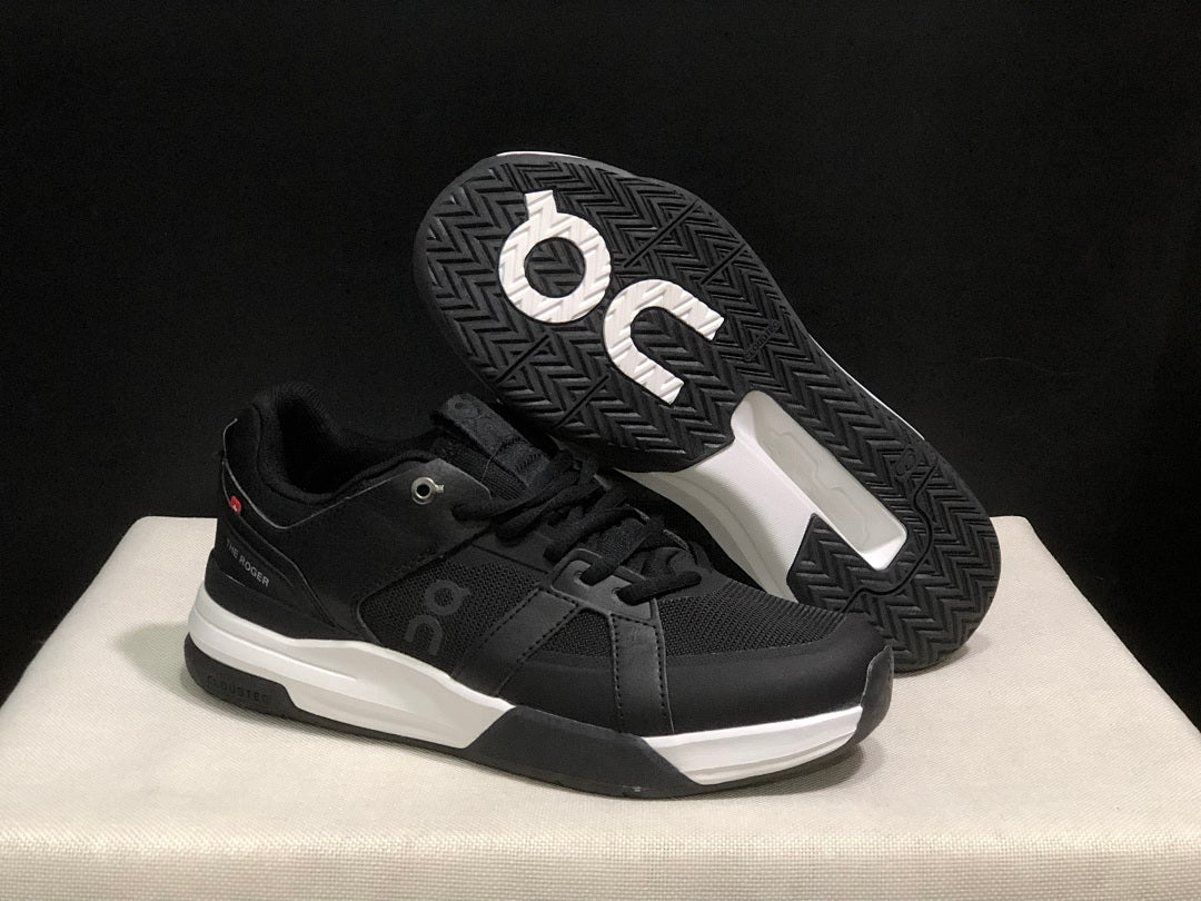 On The Roger Clubhouse Pro Sneakers in Black and White - product image from the listing.