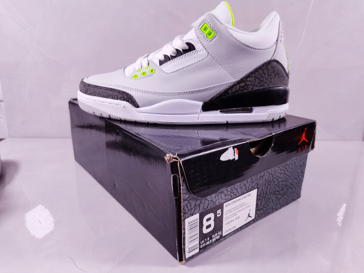 Air Jordan 3 Retro Grey Green Sneakers - product image from the listing.