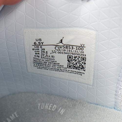 "Matcha Duck" Nike Dunk High Sneakers CW5853-100 - product image from the listing.