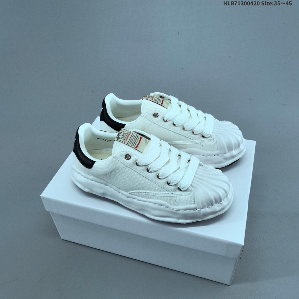 Maison Mihara Yasuhiro Original Sole Low-Cut Sneakers - product image from the listing.