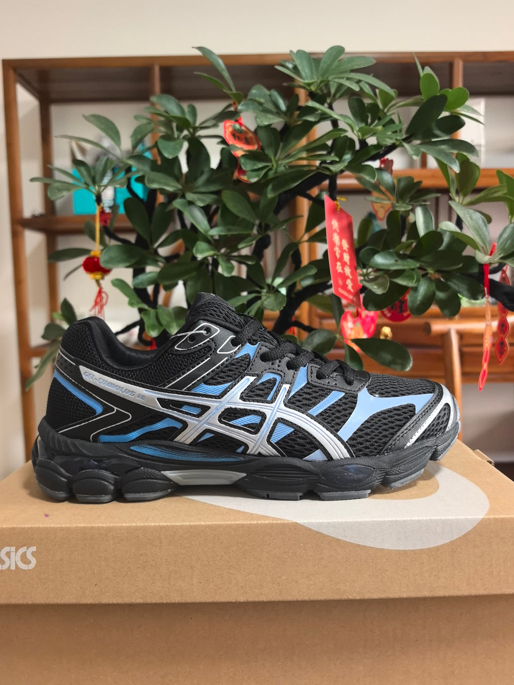 ASICS GEL-Quantum 15 Sneakers in Black Blue Silver - product image from the listing.