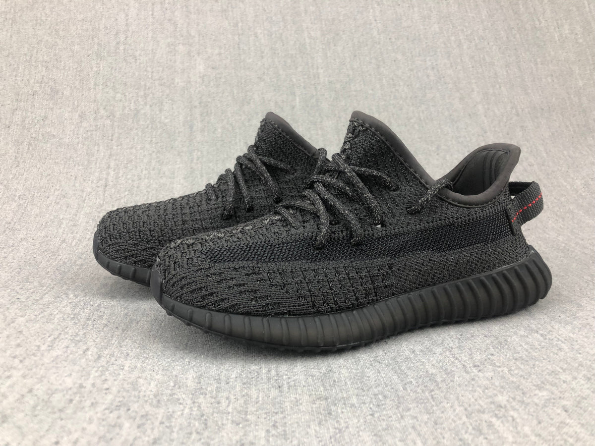 Black Yeezy 350 V2 Kids Sneakers - product image from the listing.