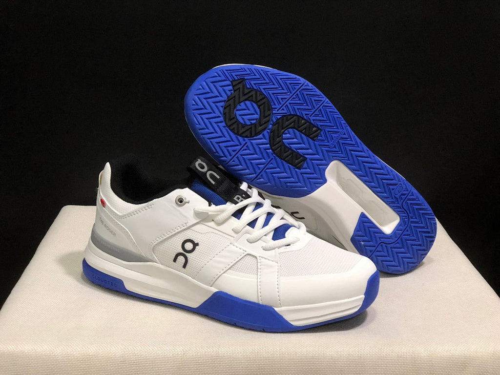 On The Roger Clubhouse Pro Sneakers in White Blue - product image from the listing.
