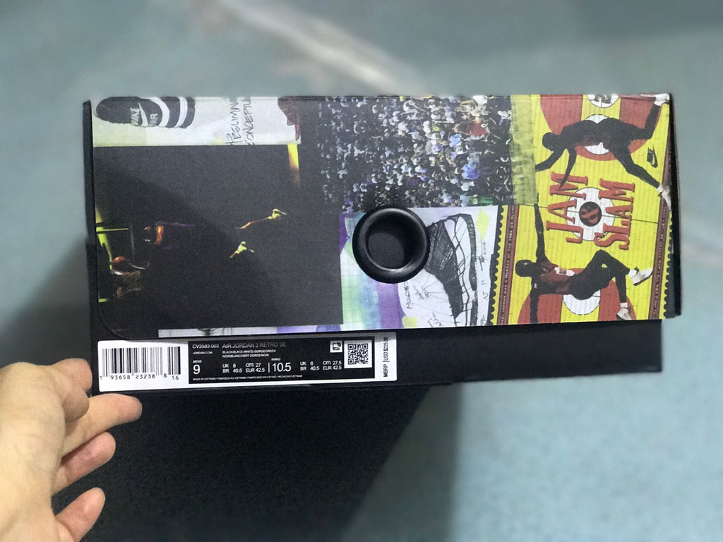 Air Jordan 3 Retro SE Sneakers Black Green Yellow - product image from the listing.