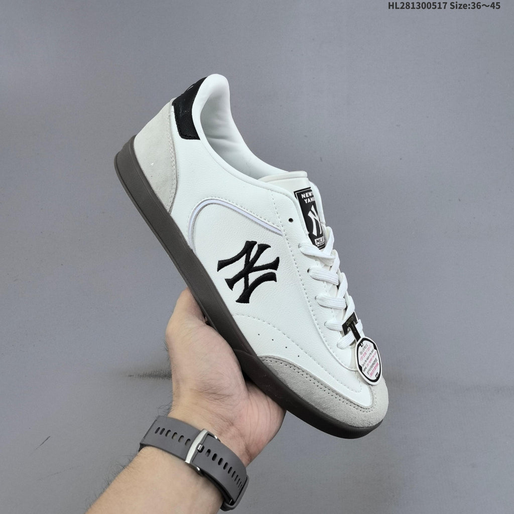 MLB Clubbie SD Low-Top Sneakers, in White and Green - product image from the listing.