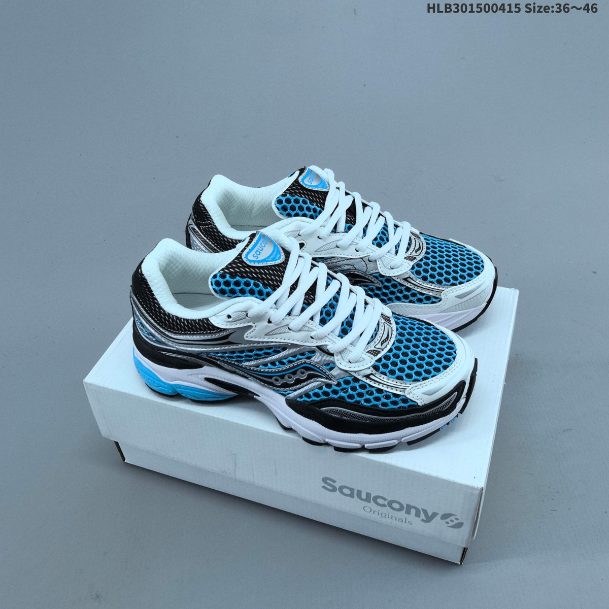 Saucony ProGrid Omni 9 Retro Sneakers for Running - product image from the listing.