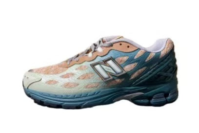 New Balance 1906WFB Trainers - product image from the listing.