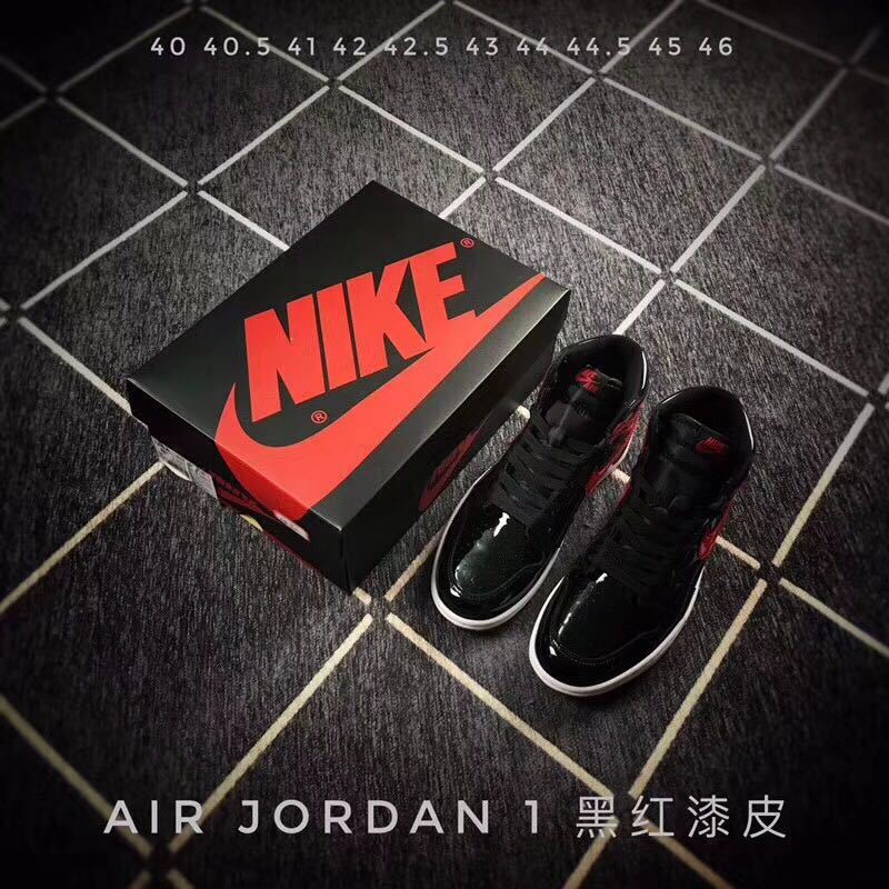 Black Red Mirror-Effect Sneakers - Jordan 1 High - product image from the listing.