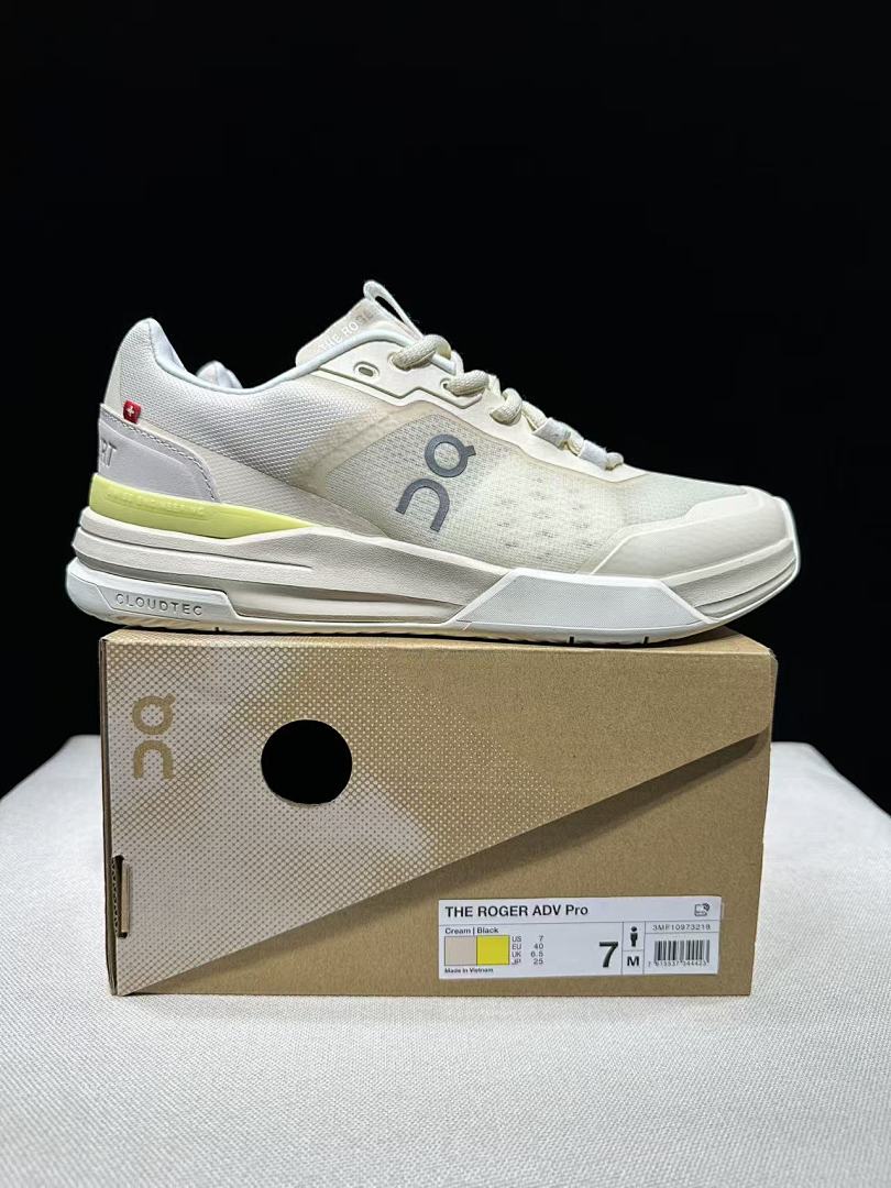 On The Roger Advantage Pro Tennis Sneakers in Cream - product image from the listing.