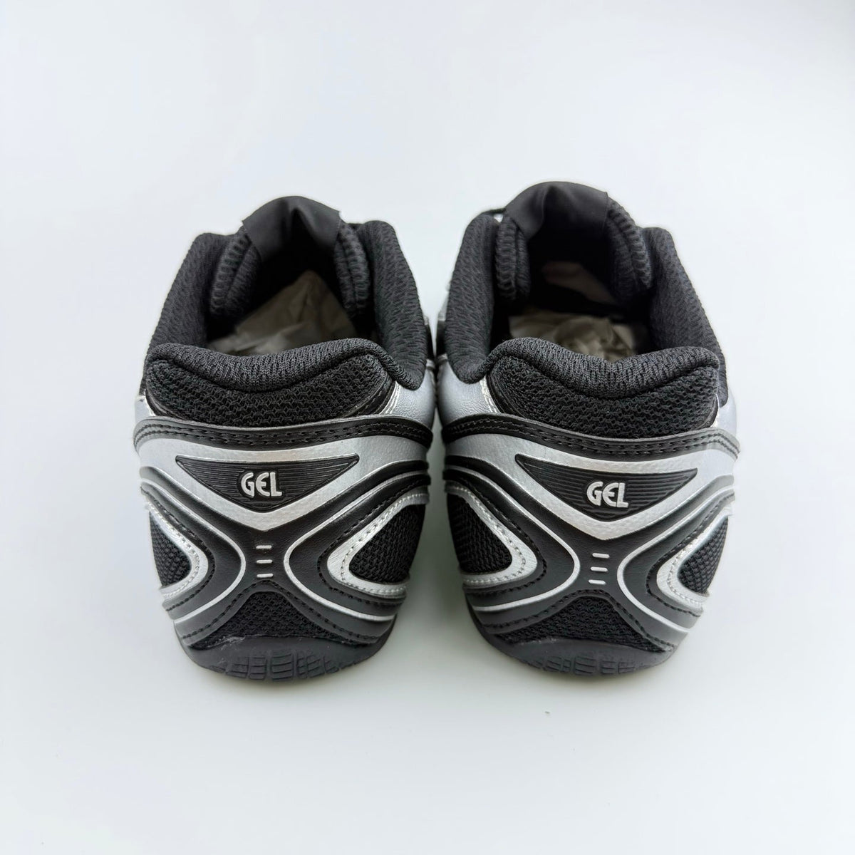 ASICS GEL-PHAZ 2 Sneakers in Silver Black 1203B126-001 - product image from the listing.