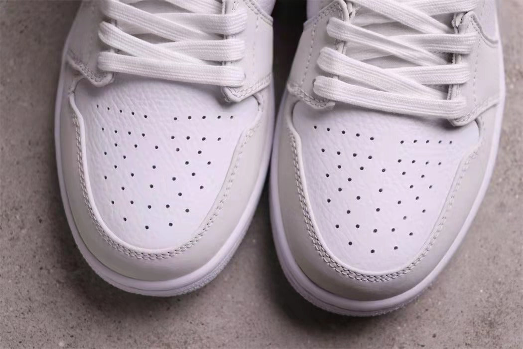 Air Jordan 1 Mid Sneakers White Navy Beige DO6726-100 - product image from the listing.