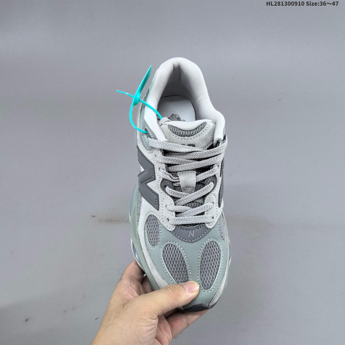 New Balance 983 Retro Trainers in Gray and Sage - product image from the listing.